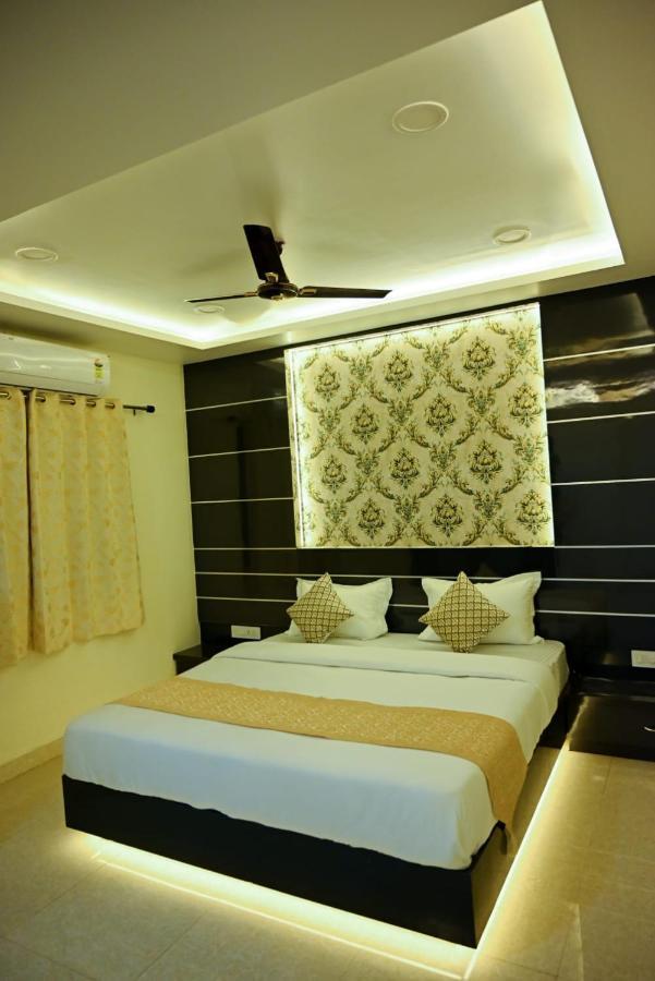 Hotel Golden Bliss Bhopal Eksteriør bilde