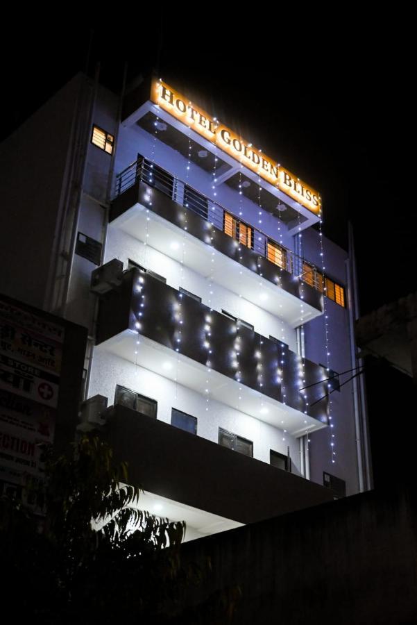 Hotel Golden Bliss Bhopal Eksteriør bilde