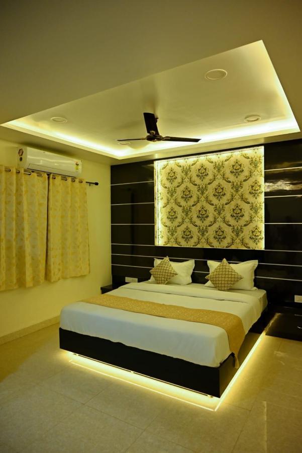 Hotel Golden Bliss Bhopal Eksteriør bilde