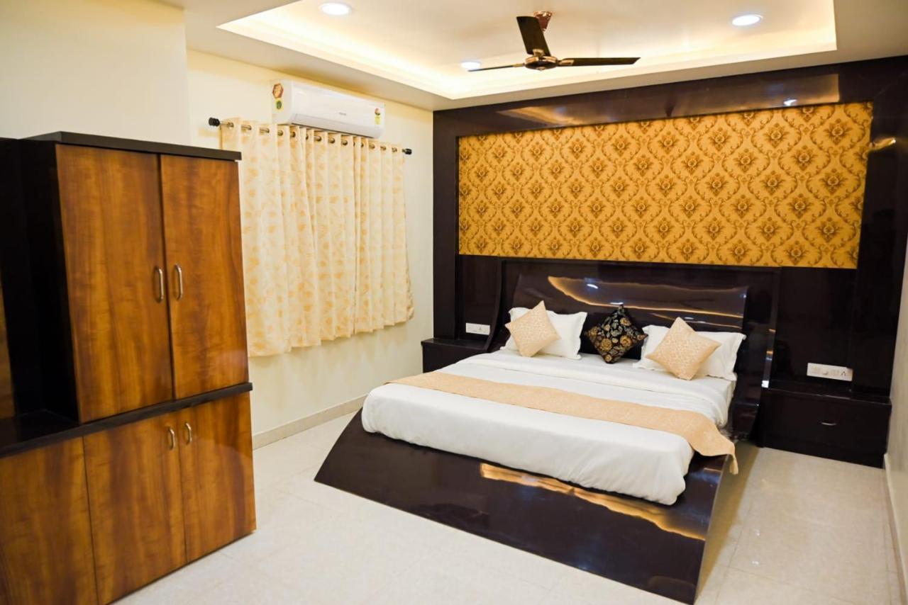 Hotel Golden Bliss Bhopal Eksteriør bilde